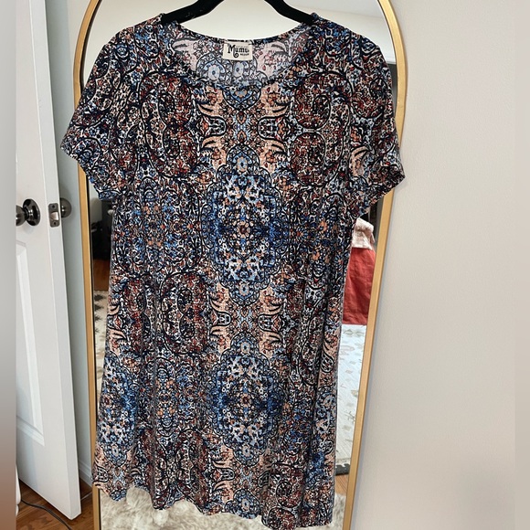 Show Me Your MuMu velour tshirt dress - Picture 1 of 3